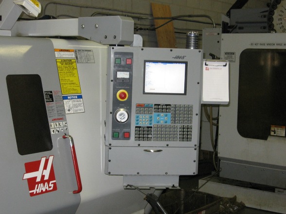 HAAS SL-20 Big Bore CNC Lathe Machine with Tailstock.